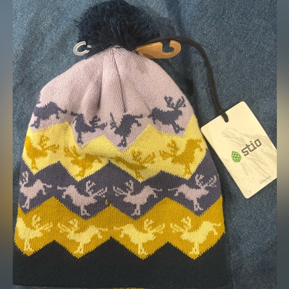 Stio Kids' Bucking Jack Beanie merino wool blend hat new with tag - Picture 2 of 5